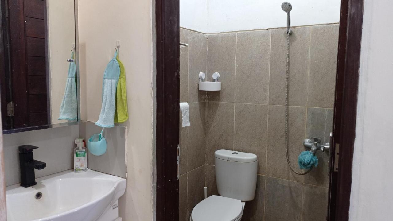 Neny'S Homestay Саба Екстер'єр фото